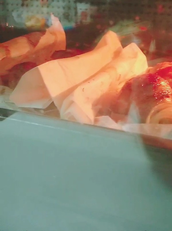 紙包雞腿的做法-家常味烤菜譜