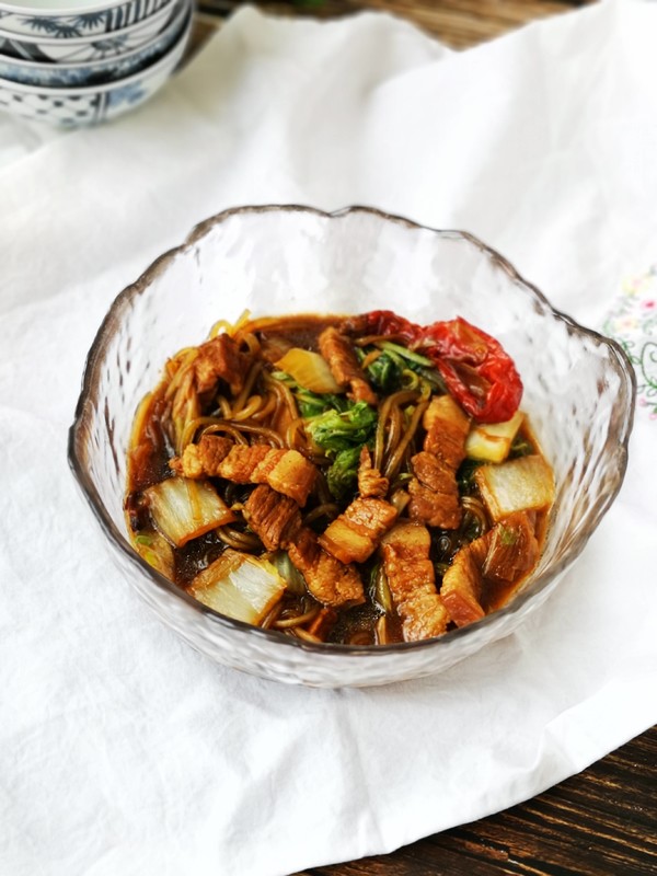 豬肉白菜燉粉條的做法-咸鮮味燉菜譜