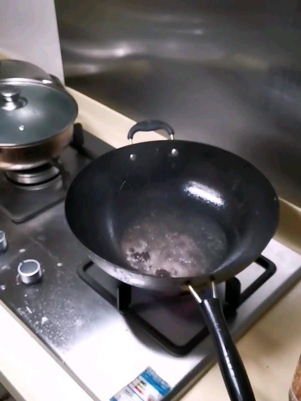 甜椒炒豬肘的做法-家常味爆菜譜-易網健康養生網 甜椒炒豬肘的做法-家常味爆菜譜