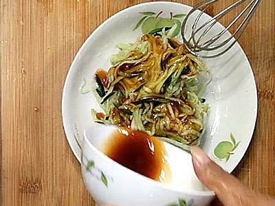 涼拌芥蘭的做法-咸鮮味拌菜譜