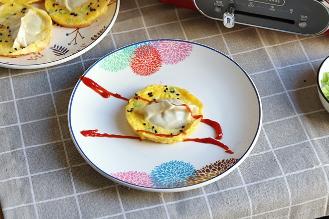 蛋抱煎餃的做法-家常味煎菜譜