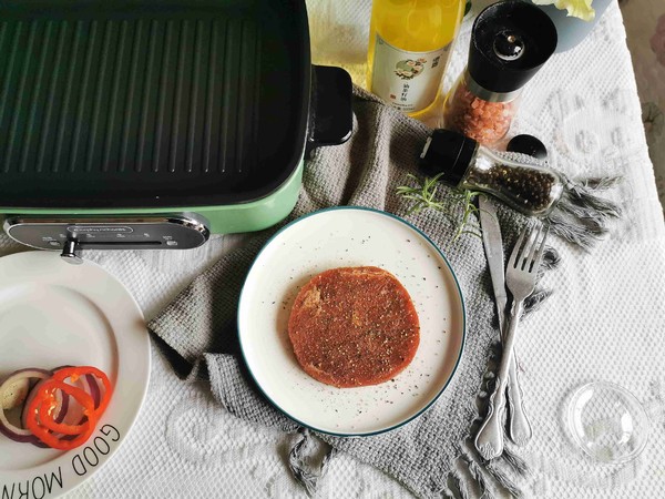 法式牛排的做法-黑椒味煎菜譜