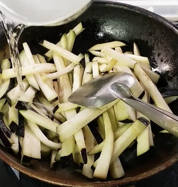 肉絲茄子的做法-咸鮮味炒菜譜-易網健康養生網 肉絲茄子的做法-咸鮮味炒菜譜