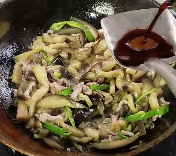 肉絲茄子的做法-咸鮮味炒菜譜-易網健康養生網 肉絲茄子的做法-咸鮮味炒菜譜