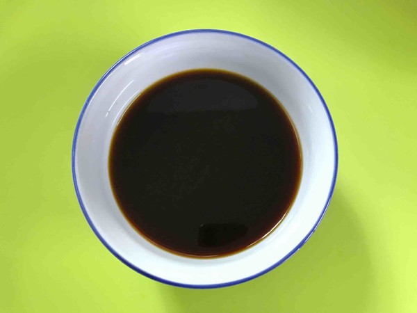 花蛤粉絲煲的做法-咸鮮味煮菜譜-易網健康養生網 花蛤粉絲煲的做法-咸鮮味煮菜譜