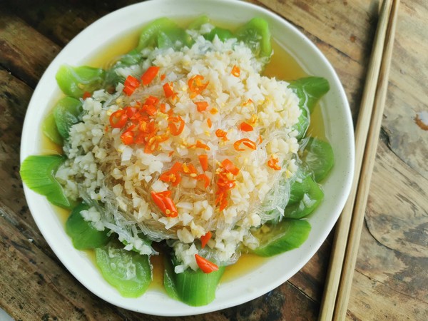 蒜蓉粉絲蒸絲瓜的做法-家常味蒸菜譜