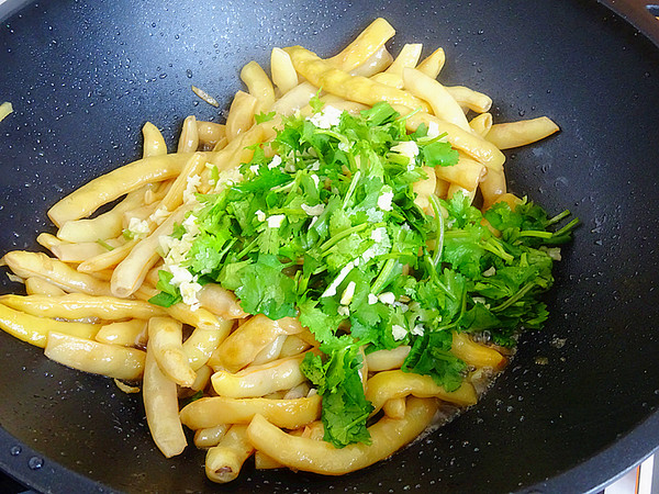 蒜香黃金勾的做法-蒜香味燉菜譜