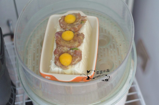 肉蛋蒸豆腐的做法-家常味蒸菜譜-易網(wǎng)健康養(yǎng)生網(wǎng) 肉蛋蒸豆腐的做法-家常味蒸菜譜