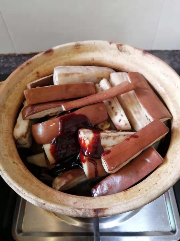 魚香茄子煲的做法-家常味煲菜譜