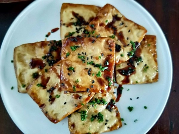 家常豆腐的做法-家常味煮菜譜