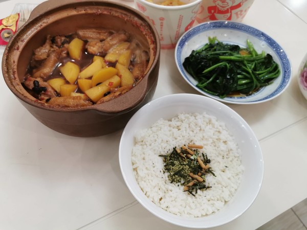 紅燒雞翅和雞腿的做法-香辣味燉菜譜