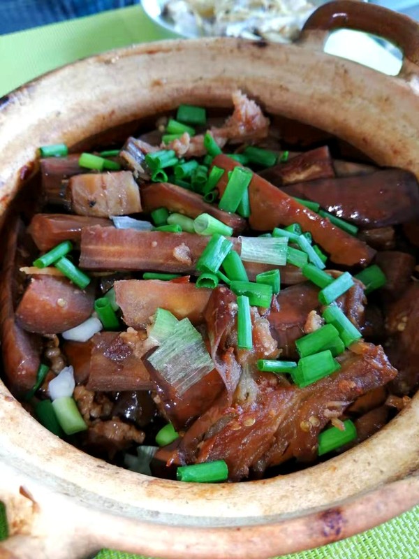 魚香茄子煲的做法-家常味煲菜譜