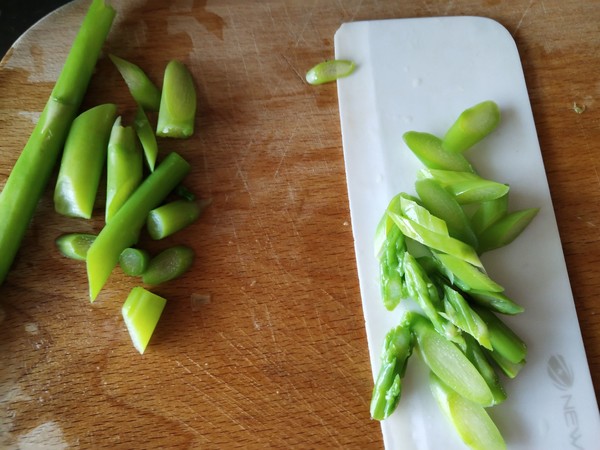 涼拌百合花的做法-酸甜味拌菜譜