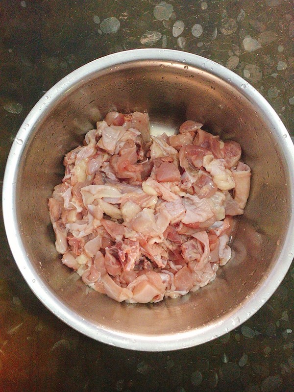 青椒炒雞的做法-咸鮮味炒菜譜