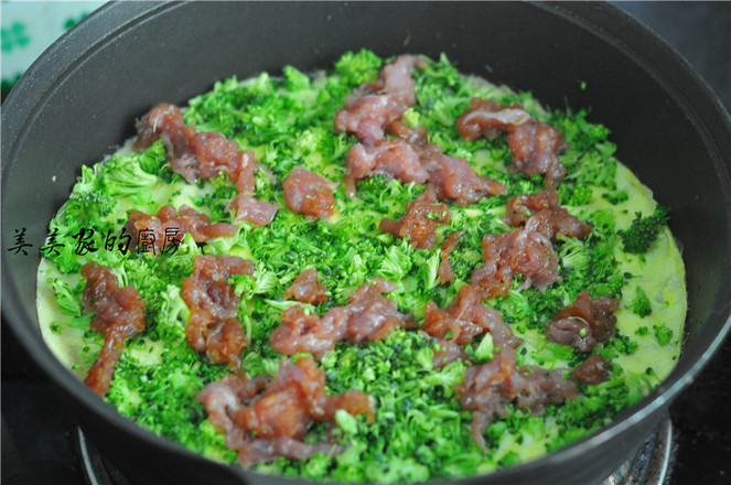 西藍花千層餅的做法-家常味烙菜譜-易網(wǎng)健康養(yǎng)生網(wǎng) 西藍花千層餅的做法-家常味烙菜譜