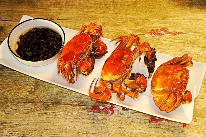 清蒸陽澄湖大閘蟹的做法-家常味蒸菜譜