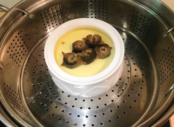 海參蒸蛋的做法-家常味蒸菜譜