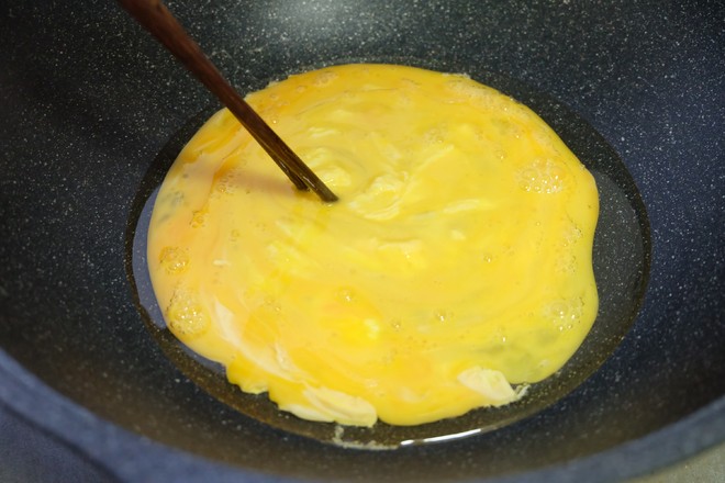 青椒木耳肉末炒雞蛋的做法-家常味炒菜譜