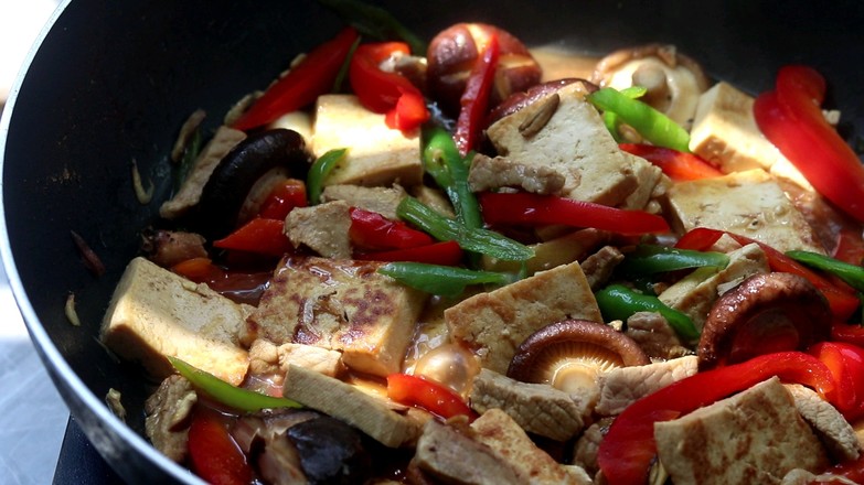 香菇蝦皮燜豆腐的做法-家常味炒菜譜-易網健康養生網 香菇蝦皮燜豆腐的做法-家常味炒菜譜