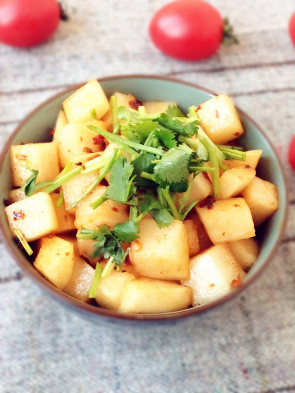 香辣蘿卜丁的做法-香辣味拌菜譜