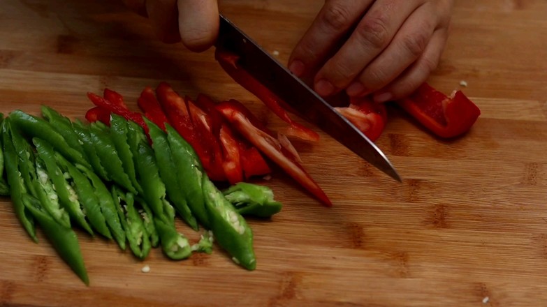香菇蝦皮燜豆腐的做法-家常味炒菜譜-易網健康養生網 香菇蝦皮燜豆腐的做法-家常味炒菜譜