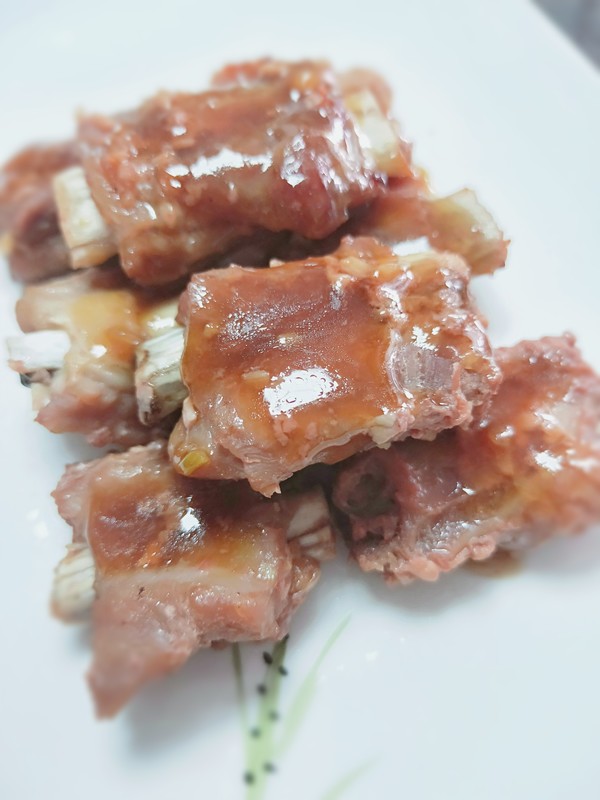 蒜蓉叉燒排骨的做法-醬香味烤菜譜-易網健康養生網 蒜蓉叉燒排骨的做法-醬香味烤菜譜