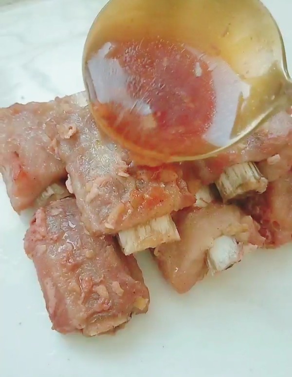 蒜蓉叉燒排骨的做法-醬香味烤菜譜-易網健康養生網 蒜蓉叉燒排骨的做法-醬香味烤菜譜