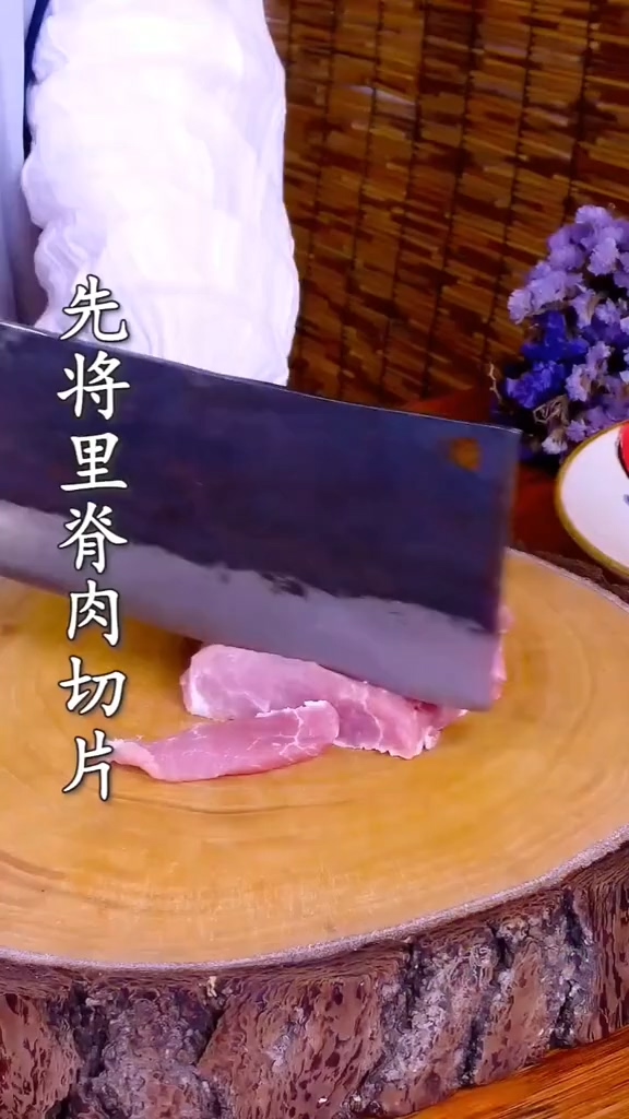 魚香肉絲的做法-咸鮮味炒菜譜-易網<a href=http://www.gyfww.com/ target=_blank class=infotextkey>健康養生</a>網 魚香肉絲的做法-咸鮮味炒菜譜