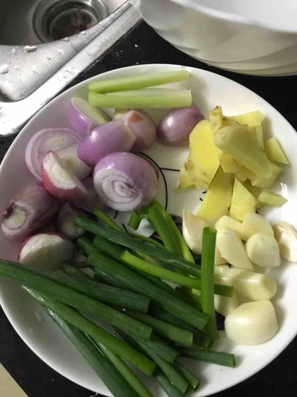 砂鍋魚頭煲的做法-家常味焗菜譜