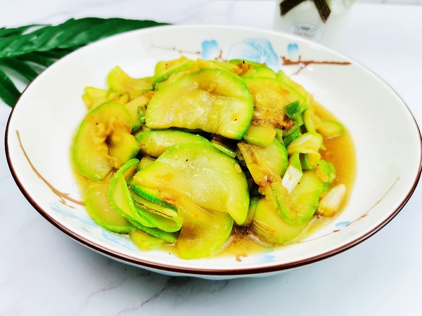 角瓜炒蝦米的做法-咸鮮味炒菜譜