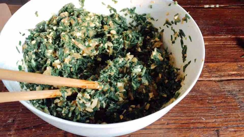 雞肉韭菜餃子的做法-咸鮮味煎菜譜-易網健康養生網 雞肉韭菜餃子的做法-咸鮮味煎菜譜