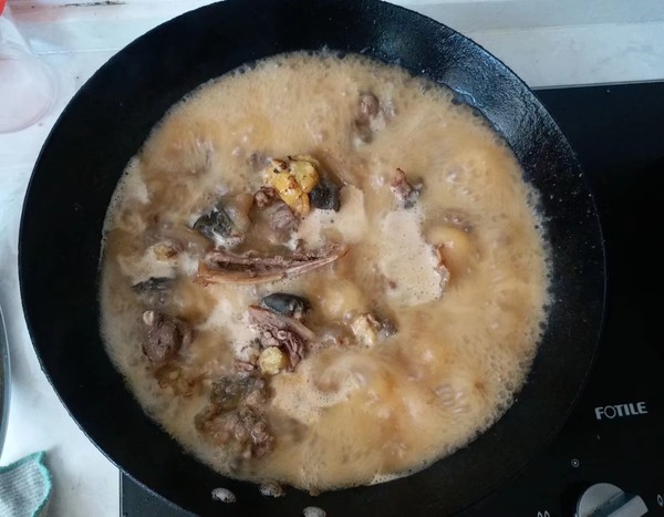 紅燒野生大王八的做法-咸鮮味燒菜譜