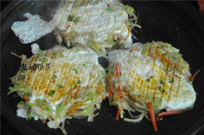 雞窩餅的做法-家常味煎菜譜