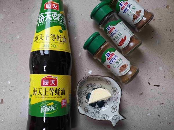 香烤玉米的做法-咸鮮味烤菜譜