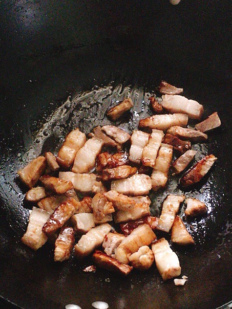 筍干紅燒肉的做法-咸鮮味燒菜譜