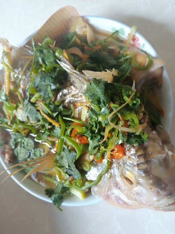 清蒸羅非魚的做法-家常味蒸菜譜