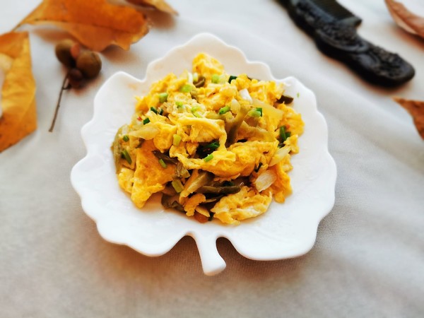 榨菜絲炒雞蛋的做法-咸鮮味炒菜譜