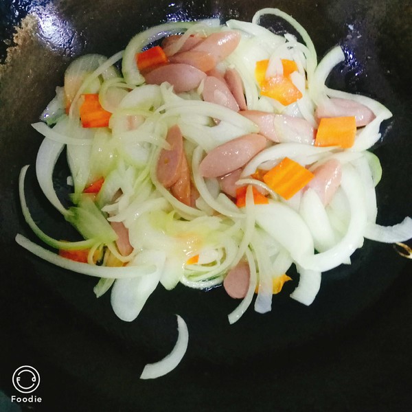 洋蔥胡蘿卜的做法-家常味炒菜譜-易網(wǎng)健康養(yǎng)生網(wǎng) 洋蔥胡蘿卜的做法-家常味炒菜譜