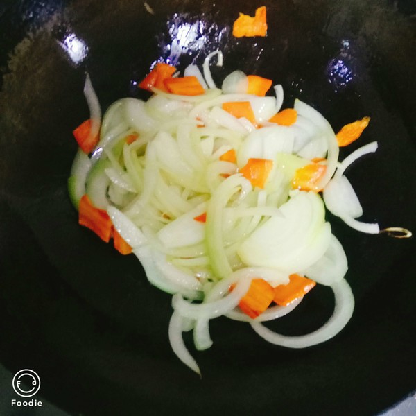 洋蔥胡蘿卜的做法-家常味炒菜譜-易網(wǎng)健康養(yǎng)生網(wǎng) 洋蔥胡蘿卜的做法-家常味炒菜譜