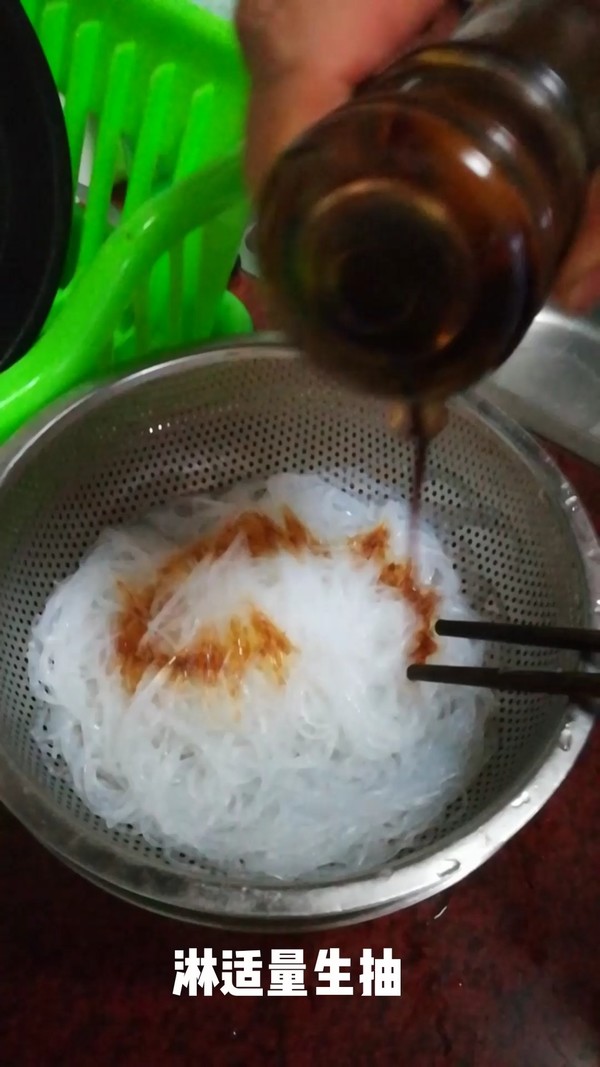 蒜蓉粉絲蒸花貝的做法-咸鮮味蒸菜譜-易網健康養生網 蒜蓉粉絲蒸花貝的做法-咸鮮味蒸菜譜