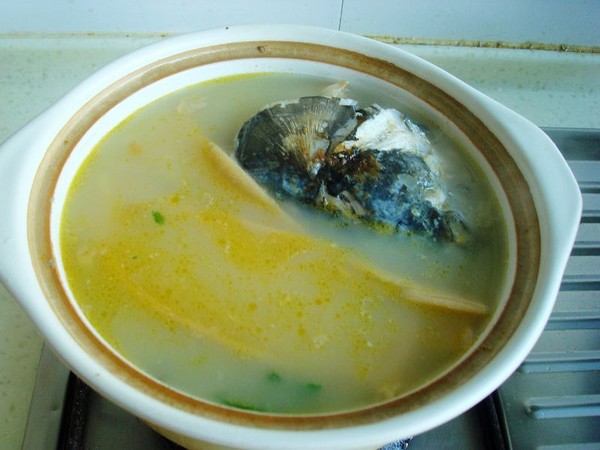 魚頭苕粉煲的做法-家常味燉菜譜