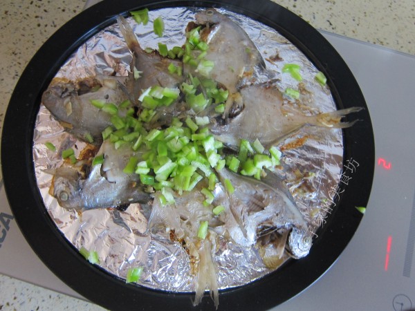 烤魚的做法-香辣味烤菜譜-易網健康養生網 烤魚的做法-香辣味烤菜譜