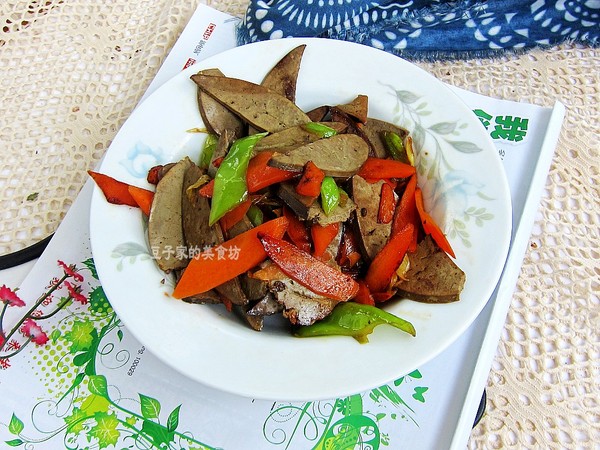 溜炒羊肝的做法-家常味炒菜譜