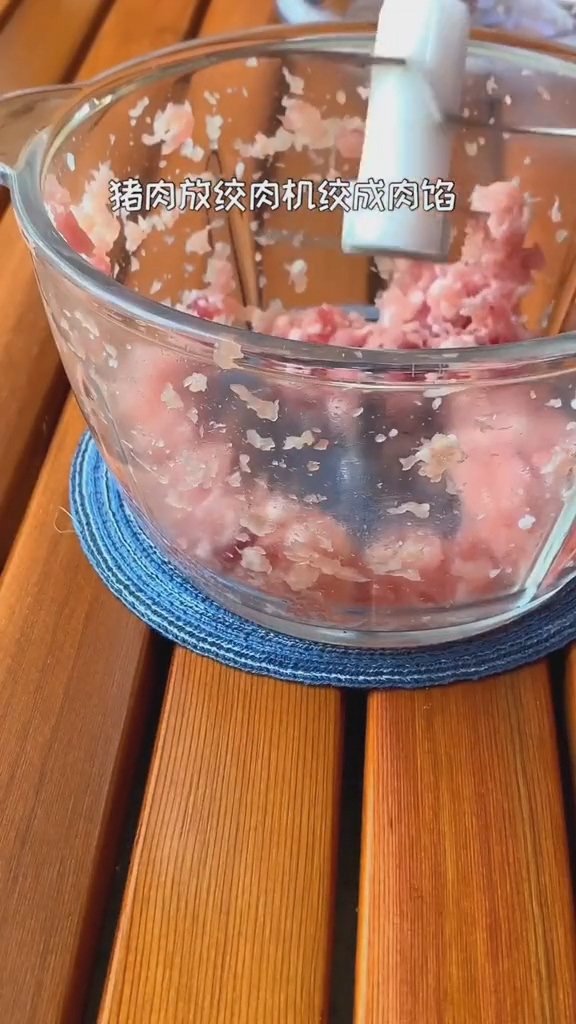 紅燒肉末茄子的做法-咸鮮味燒菜譜-易網(wǎng)健康養(yǎng)生網(wǎng) 紅燒肉末茄子的做法-咸鮮味燒菜譜