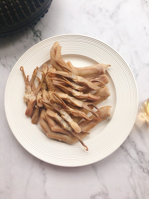 紅樓夢之糟鵝掌鴨信的做法-其它口味鹵菜譜