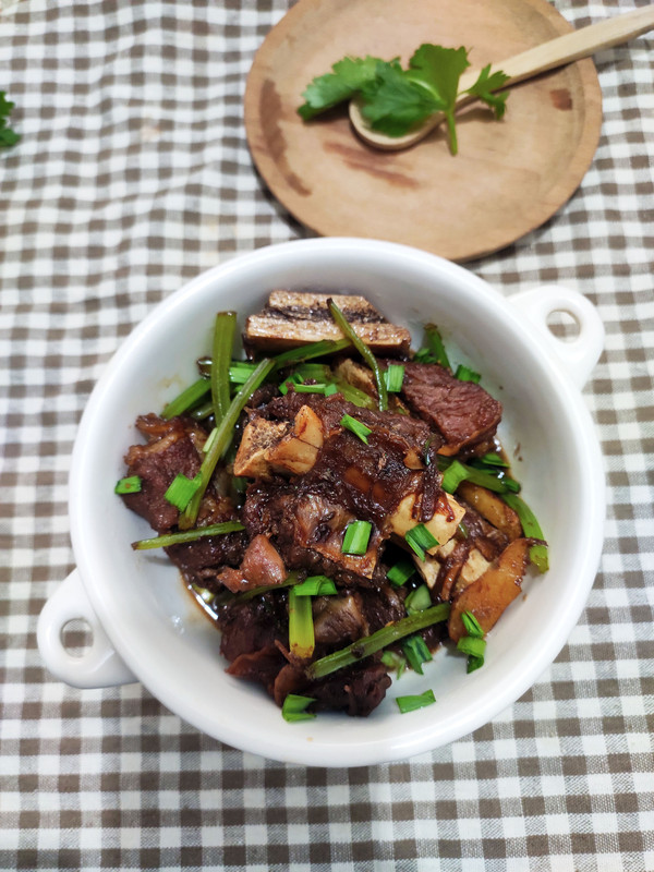 紅燒牛小排的做法-家常味燉菜譜