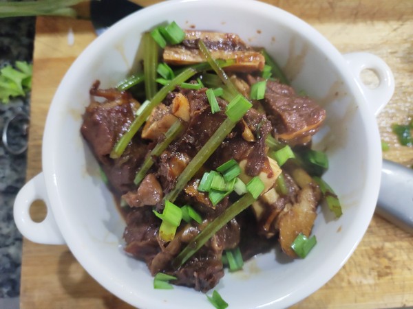 紅燒牛小排的做法-家常味燉菜譜