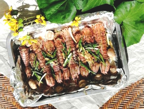 香烤皮皮蝦的做法-黑椒味烤菜譜