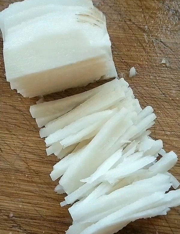 熗炒藕絲的做法-家常味炒菜譜