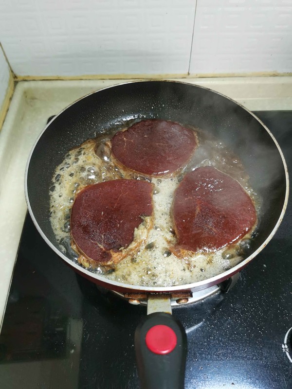 家常牛排的做法-咸鮮味煎菜譜